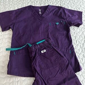 Scrub set. Med Couture.
